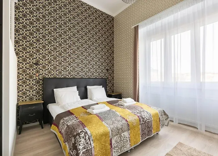 Swan In The Buda Castle Area 2br/balcony Apartamento Budapeste