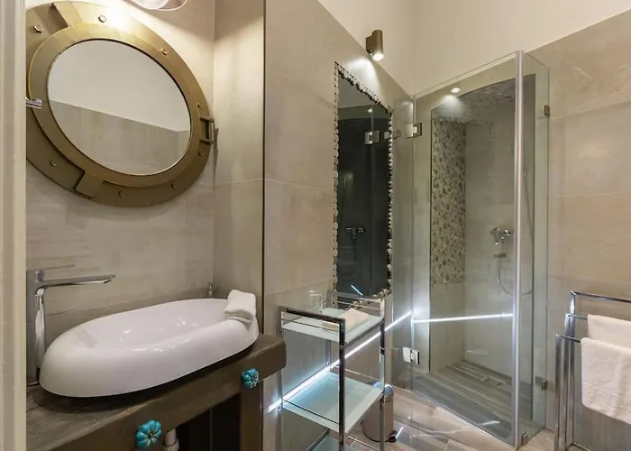 Apartamento Swan In The Buda Castle Area 2br/balcony