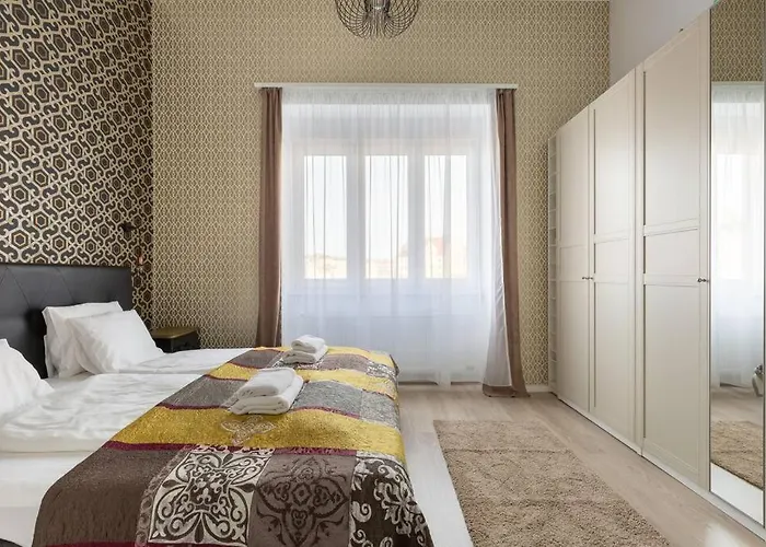 Apartamento Swan In The Buda Castle Area 2br/balcony *